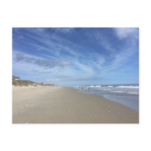 TARJETA POSTAL Escena de playa con marea baja y nu
