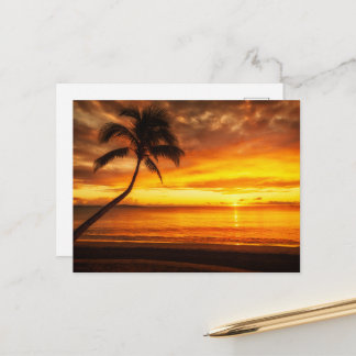 Tarjeta postal escénica del horizonte de la salida