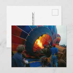 Tarjeta postal - Globo aerostático llenándose de a