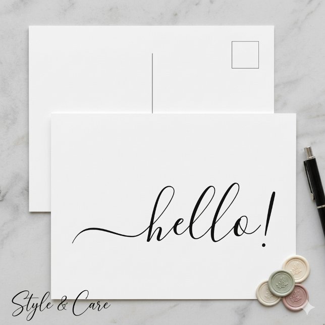 Tarjeta Postal Simple Clásica de Hola con Diseño B (Simple Classic Hello Postcard with Clean White Design)