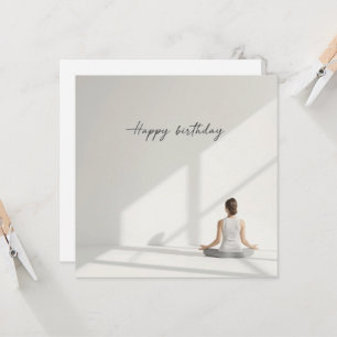 Tarjeta Postura de meditación de yoga Feliz Cumpleaños