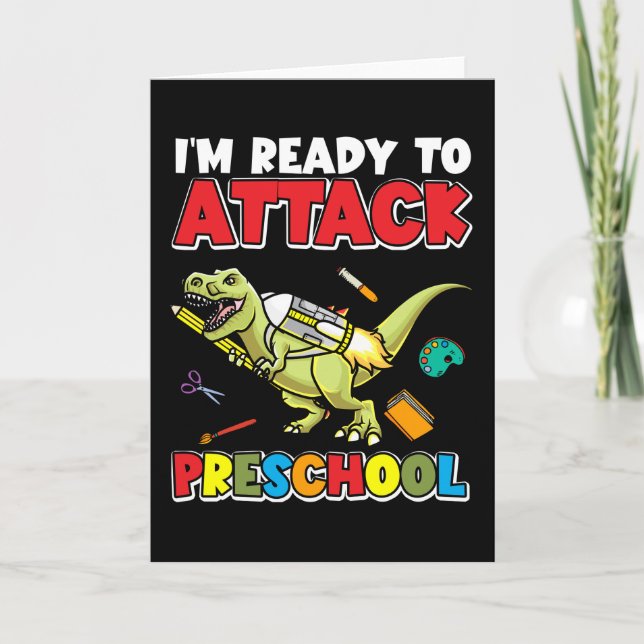 Tarjeta Primer día de dinosaurio preescolar de vuelta a la (Anverso)