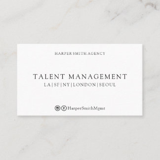 Tarjeta profesional de negocios sólida en blanco y