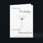 Tarjeta Quarantine Funny Feliz cumpleaños martini<br><div class="desc">este divertido diseño de cumpleaños de cuarentena de personalizable completo presenta una graciosa cita de feliz cumpleaños "ten un cumpleaños seco y una cuarantini feliz" con un divertido ps que me lavé la mano antes de escribir esta carta al final. la tarjeta de cuarentena perfecta para un amante de los...</div>