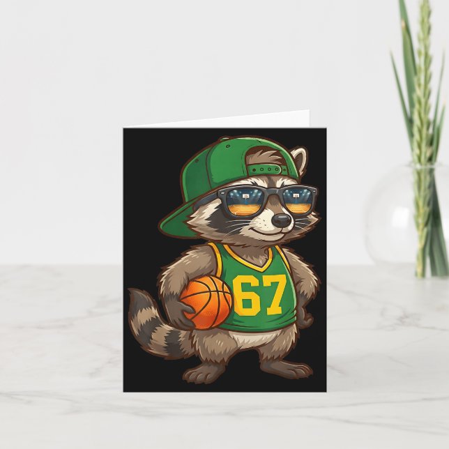 Tarjeta Raccoon Basketball 67 Gen Alpha Slang Srts Men Boy (Anverso)