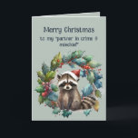 Tarjeta Raccoon Romántico<br><div class="desc">Navidades románticos se asocian en crimen y engaño animal divertido de mapache</div>