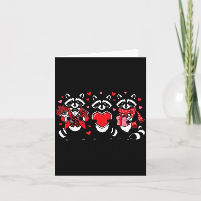 Tarjeta Raccoon Valentines Day Funny Feral Raccoon Love He (Anverso)