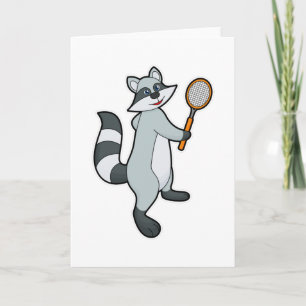 Tarjeta Racoon como jugador de tenis con raqueta de tenis
