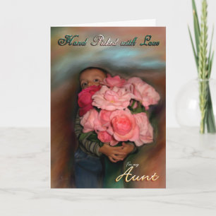 Tarjeta Ramo de amor tía abrazando rosas
