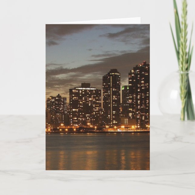 Tarjeta Rascacielos de Manhattan de noche (Anverso)