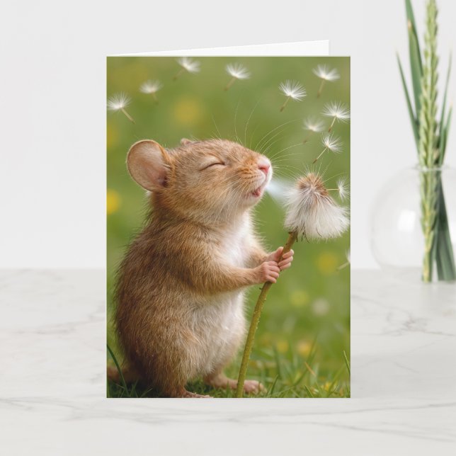 Tarjeta Ratón de cumpleaños soplando plántulas de diente d (Anverso)
