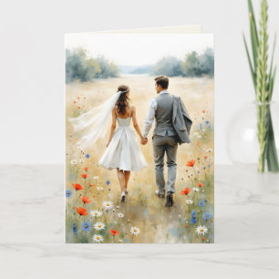 Tarjeta Recién casados caminando en un prado Felicitacione