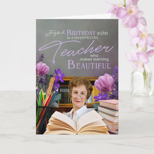Tarjeta Recuerdo de cumpleaños para profesora con flores e (Orquídea)