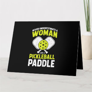Tarjeta Regalo del jugador de futbol femenino divertido