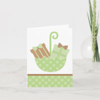 Regalos de bebé verde en paraguas