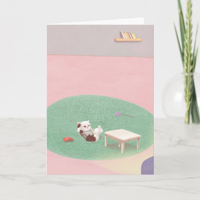 Tarjeta Relajando el gatito en la sala de estar (Anverso)