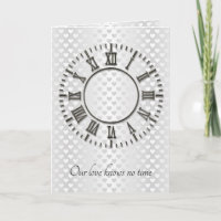 Reloj de aniversario sin manos y corazones