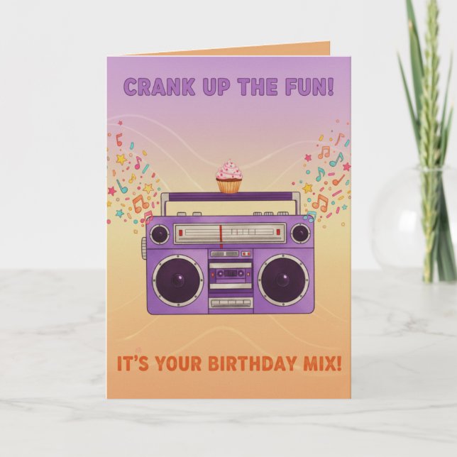 Tarjeta Retro Boombox "Crank Up The Fun" Birthday Card (Anverso)