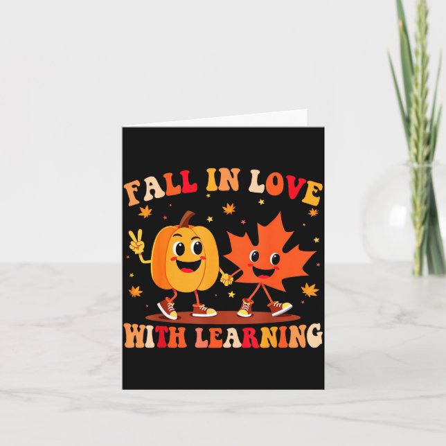 Tarjeta Retro Fall In Love With Learning Autumn Pumpkin Te (Anverso)