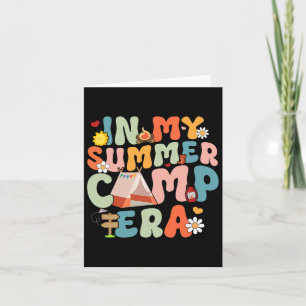 Tarjeta Retro Groovy En Mi Era de Campamento de Verano Cam