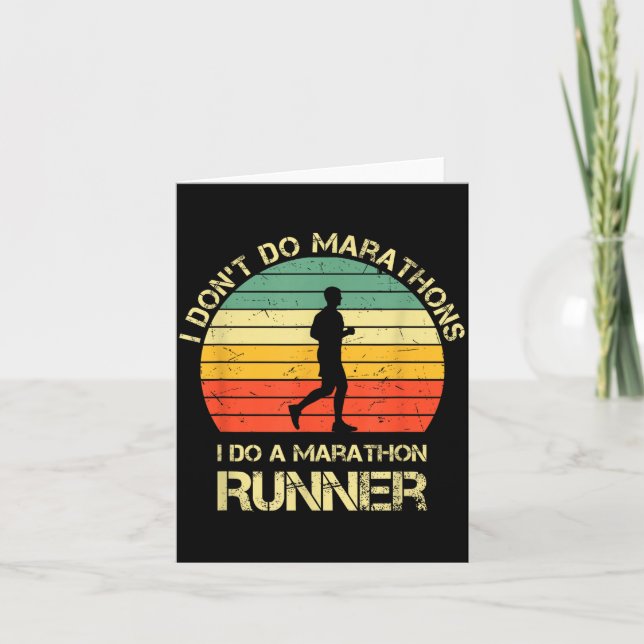 Tarjeta Retro I Don't Do Marathons I Do A Marathon Runner  (Anverso)