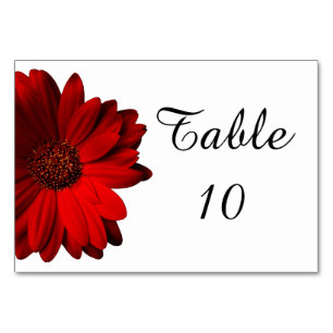 Tarjeta roja de la tabla de la boda de la