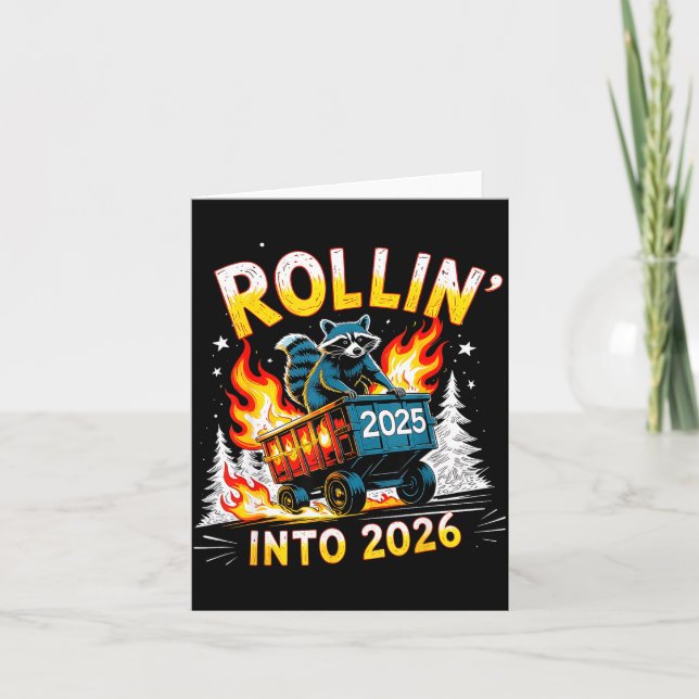 Tarjeta Rollin Into 2026 Funny Raccoon New Year Meme  (Anverso)
