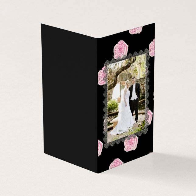 Tarjeta Rosas rosados de col y Boda de encaje negro (Exterior)