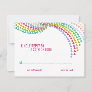 Tarjeta RSVP de Boda con el corazón arcoiris color