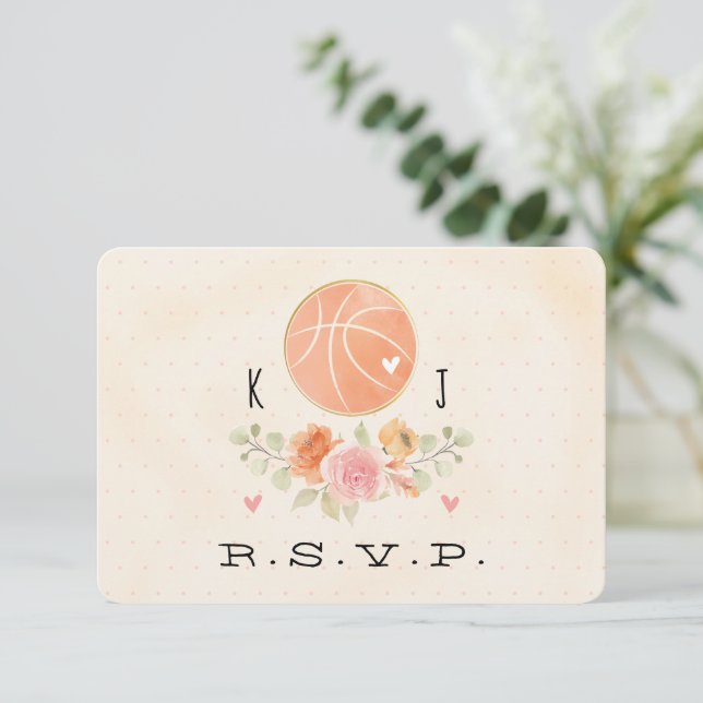 Tarjeta RSVP de boda de amor y baloncesto (Anverso de pie)