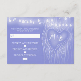 Tarjeta RSVP de boda elegante en árbol festivo