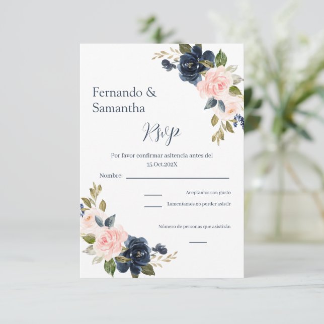 Tarjeta RSVP de boda española con floración azul d (Anverso de pie)
