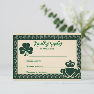 Tarjeta RSVP de boda irlandesa de serenidad