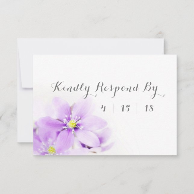 Tarjeta RSVP de boda Lilac Floral Kindly Responder (Anverso)