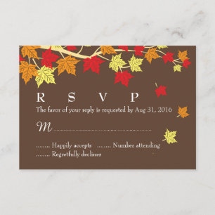 Tarjeta RSVP de boda otoño con hojas de arce cayen