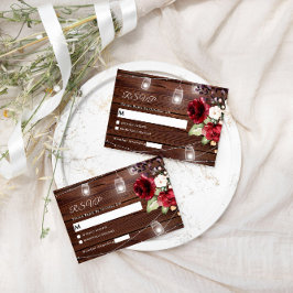 Tarjeta RSVP de Boda Rústica de Flores Rojas