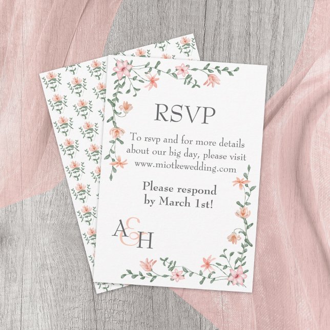 Tarjeta RSVP de Boda Verde Leafy para Rosas de ens (lilac, purple, peach mixed floral patterns, rose vines, border corner wedding rsvp enclosure card)