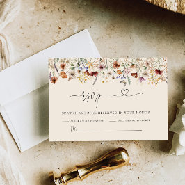 Tarjeta RSVP de Boho Tiny Wildflower Wedding