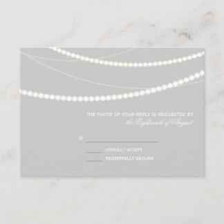 Tarjeta RSVP de cadenas luminosas elegantes de per