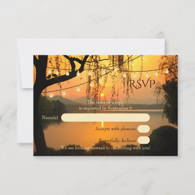 Tarjeta RSVP de casamiento de arbol iluminado por  (Anverso)