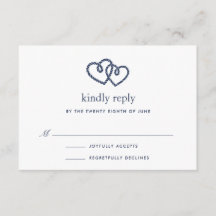 Tarjeta RSVP de corazones notados