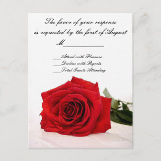 Tarjeta RSVP de la boda de la rosa roja