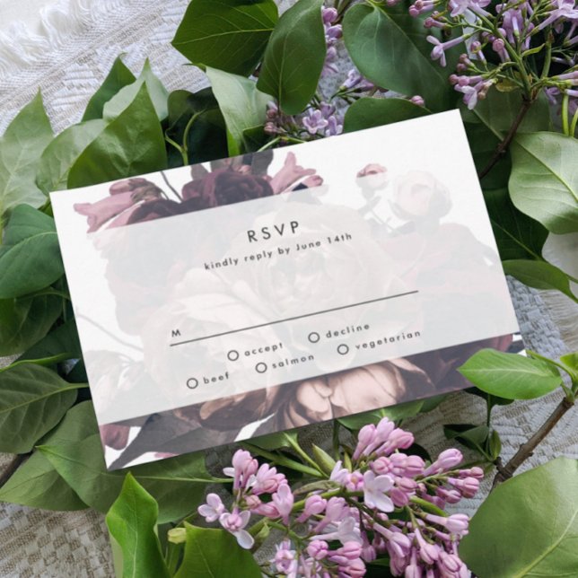 Tarjeta RSVP de matrimonio con Rosa floral morado  (Subido por el creador)
