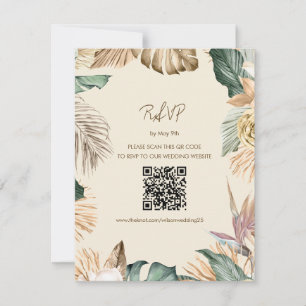 Tarjeta RSVP de playa de hojas tropicales con códi