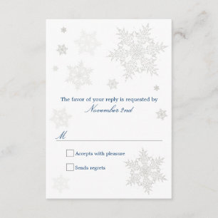 Tarjeta RSVP de Snowflake de invierno escarpado