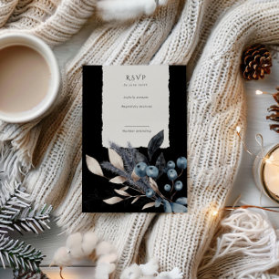 Tarjeta RSVP vertical floral de invierno escarpada