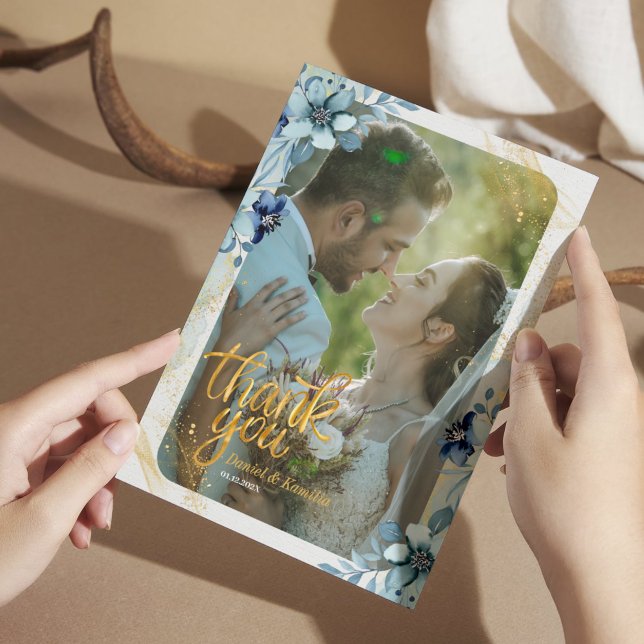 Tarjeta Rustic Dusty Blue Floral de agradecimiento (Rustic Dusty Blue Floral Thank You Card - Photo Insert)