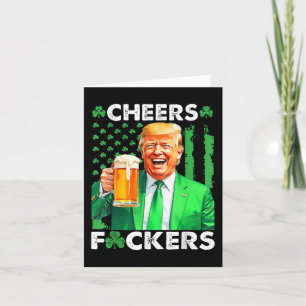 Tarjeta Saludos por la bebida divertida de cerveza St Patr