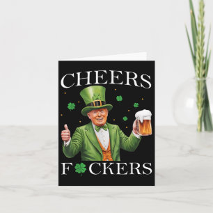 Tarjeta Saludos por la bebida divertida de cerveza St Patr