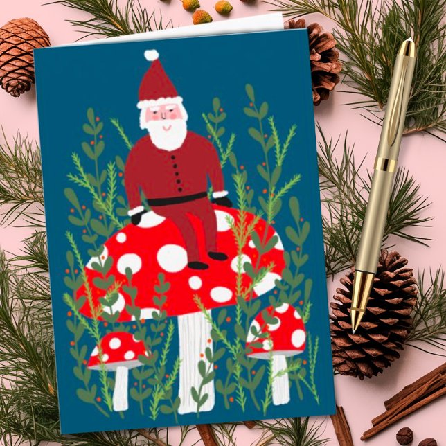 Tarjeta Santa Claus sobre el PERSONALIZADO de hongos mágic (Cute fun Santa elf sitting on a mushroom, cheerful holiday Christmas card)